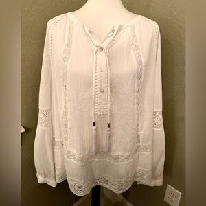 Chico’s White Lace Trim Peasant Top Size 3 (16-18)